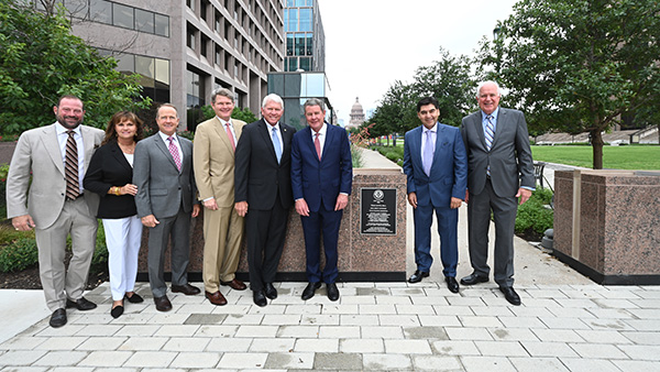 Novak and the TFC Commissioners and the plaque dedication ceremony for the Texas Capitol Mall Phase 1.