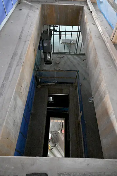 1501 Lavaca elevator hoistway under construction.